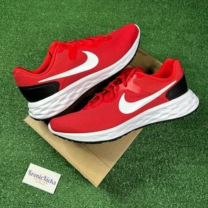 Size 11M Nike Revolution 6 NN FAST SHIPPING